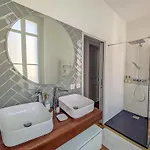 Le Patio Des Arts - By Prestiplace Villa *