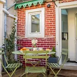Le Patio Des Arts - By Prestiplace *