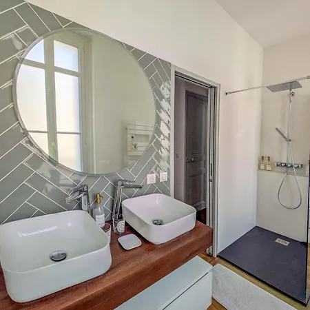 Le Patio Des Arts - By Prestiplace Villa *