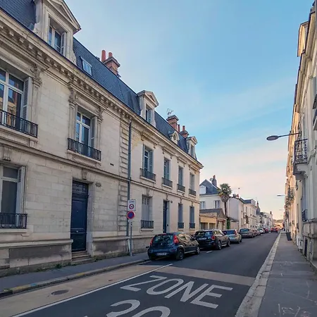 Le Patio Des Arts - By Prestiplace * Tours
