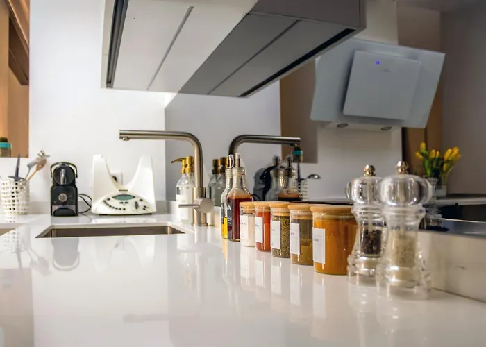 Le Patio Des Arts - By Prestiplace *