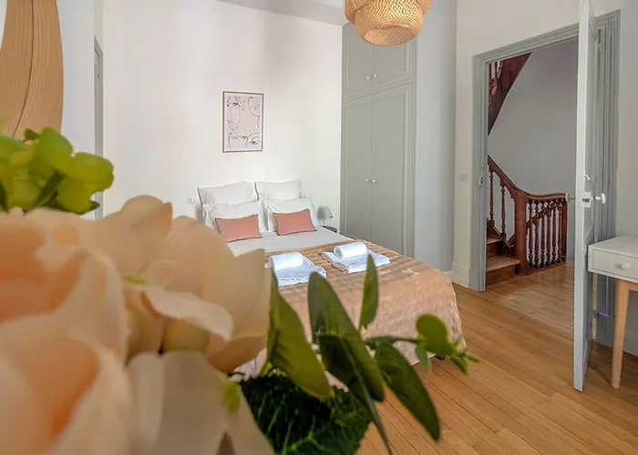 Le Patio Des Arts - By Prestiplace *