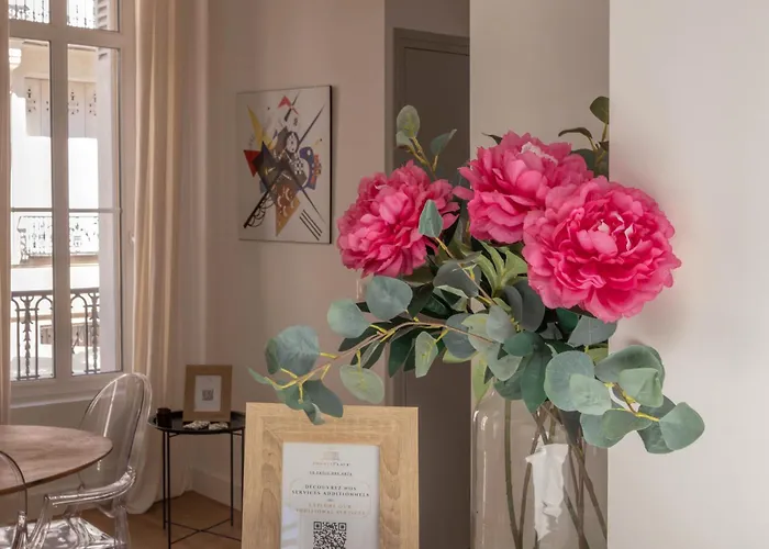 Le Patio Des Arts - By Prestiplace Villa Tours